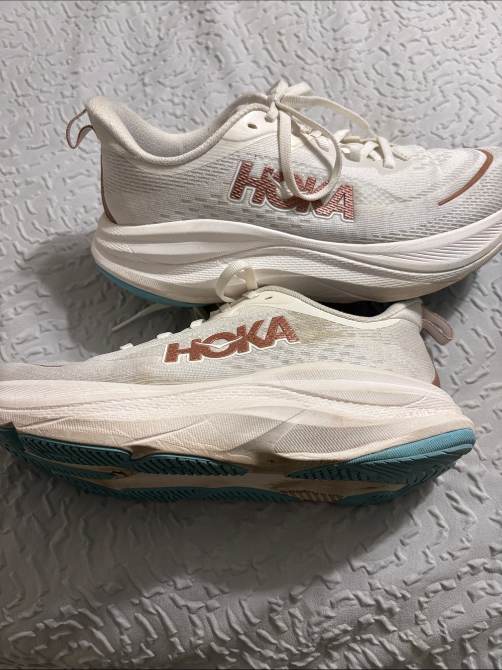 Hoka Skyflow Women’s, White/cream Rose trim size 7.5 B with Dr. Scholls inserts.